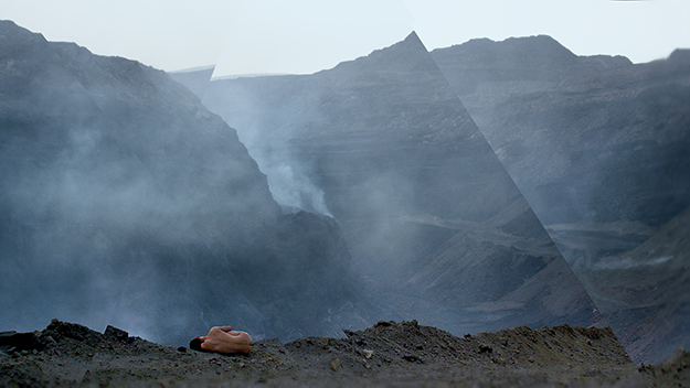 Fig. 5: Screenshot from Behemoth (Zhao Liang, 2015)